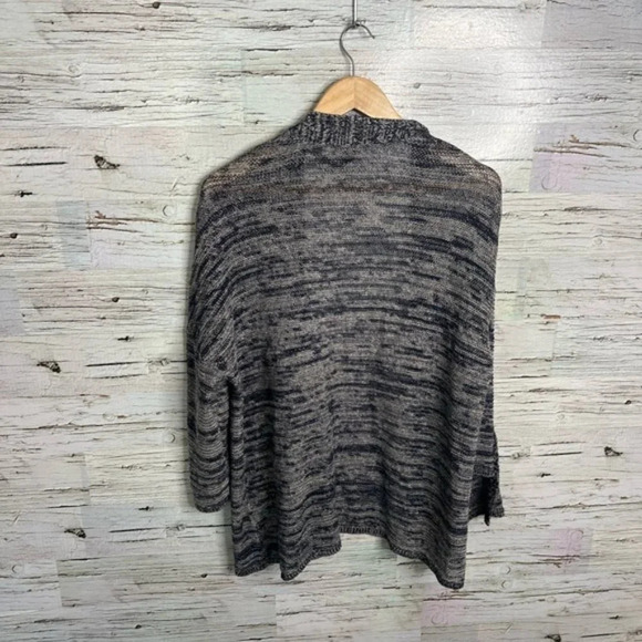 Eileen Fisher Organic Linen gray sweater Cardigan Grey Size small - Picture 10 of 11